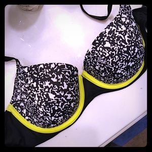 PINK Victoria's secret 34 B Bra 😍